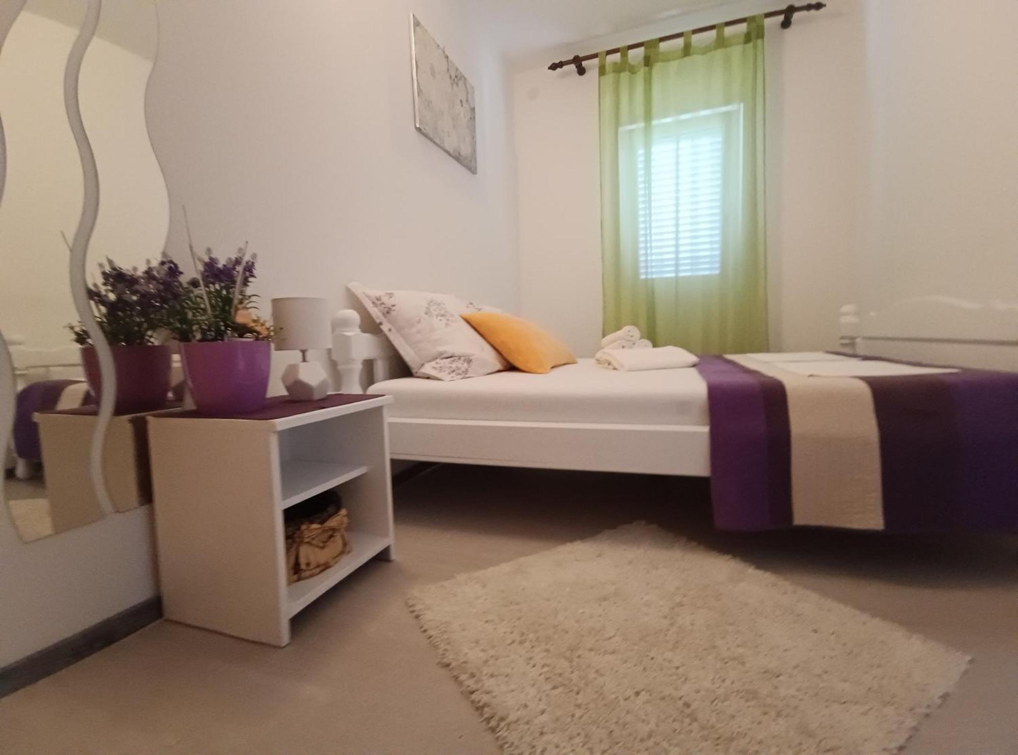 Apartments Vuleta パグ エクステリア 写真